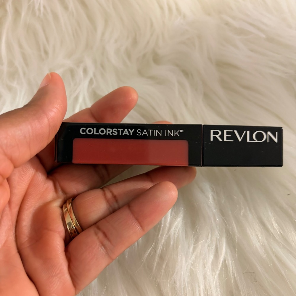 Revlon ColorStay Satin Ink Liquid Lipstick 037 Majestic Rose Pink 0.17oz  NEW